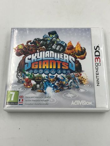 Jeu vidéo Skylanders Giants sur console Nintendo 3Ds
