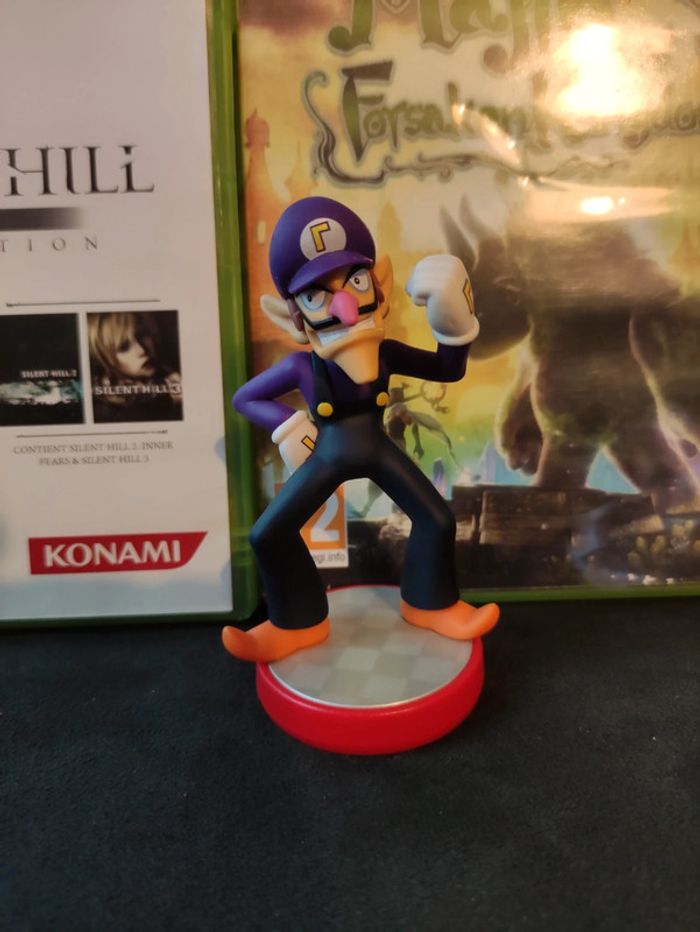 Amiibo Waluigi