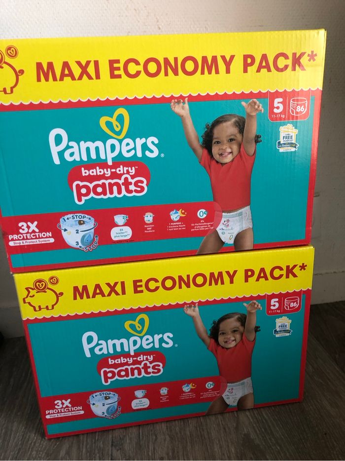 2 carton de couche Pampers taille 5