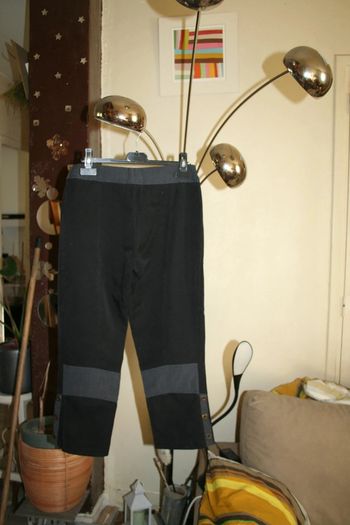 🌸Pantalon mid waist noir Taille 36 "La mode est à vous " 🌸