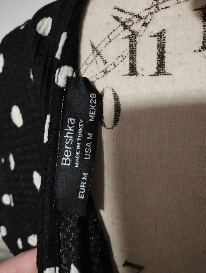 Mini-robe à pois évasée - photo numéro 5