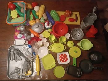 Gros lot dinette enfant en bon état