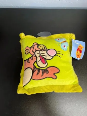 Coussin tigrou vert neuf