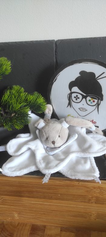 Doudou et Compagnie Céleste Lapin étoile blanc gris Dc2398 pois beige couette