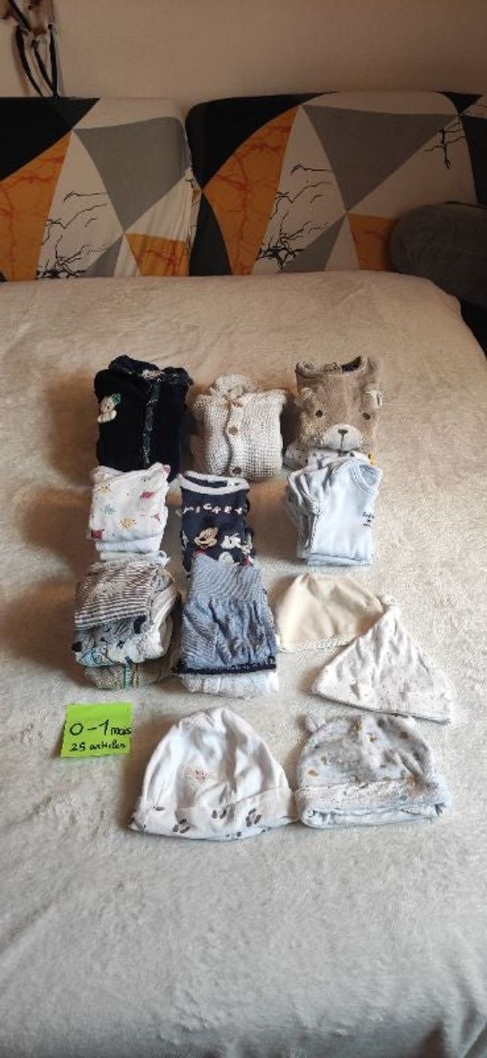 Lot vêtements 1 mois