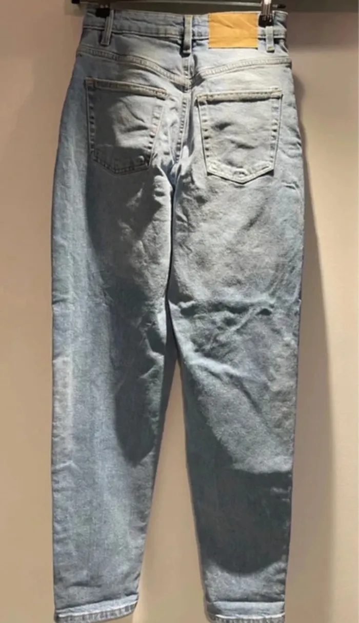 Jean clair neuf taille 36 – H&M Divided - photo numéro 4