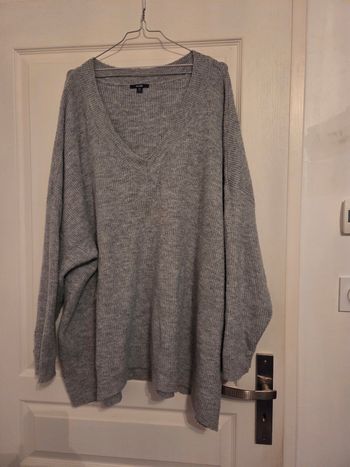 Pull col v