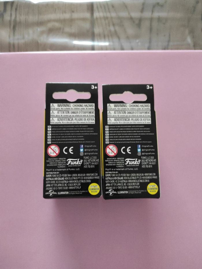 lot 2 porte-clés figurine pocket pop minions kung fu kevin & roller skating stuart - photo numéro 2