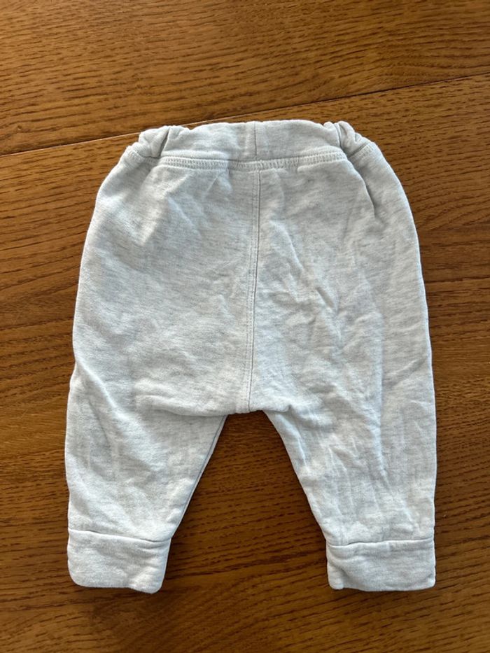Lot 3 pantalons jogging cargo - photo numéro 4