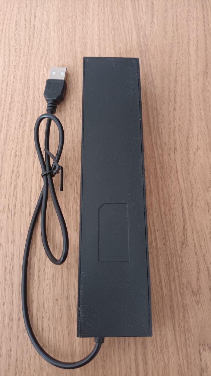 Hub noir 7 ports usb NEUF - photo numéro 4