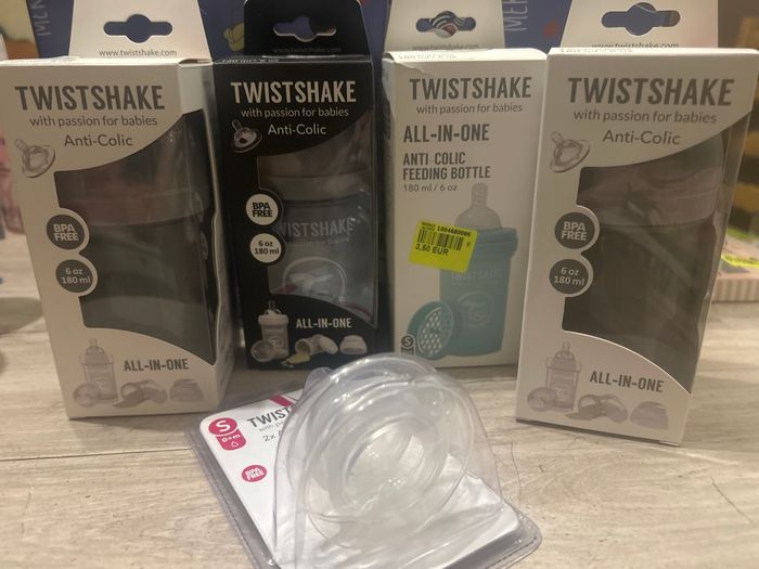 Biberon Twistshake neuf