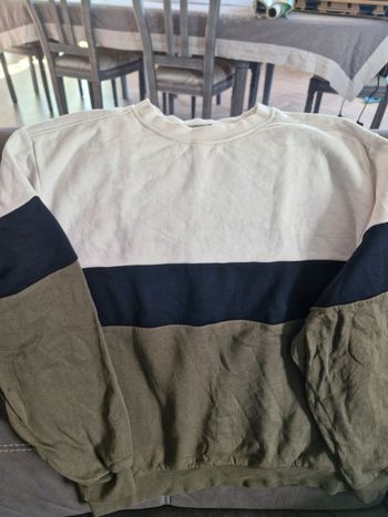 Sweat trois couleurs
