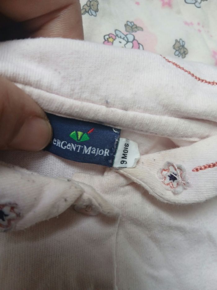 Lot de vêtements - photo numéro 2