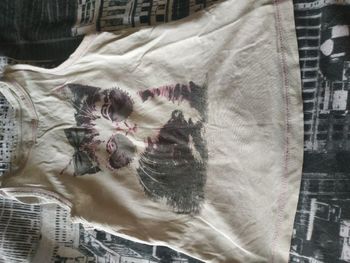 Tee shirt