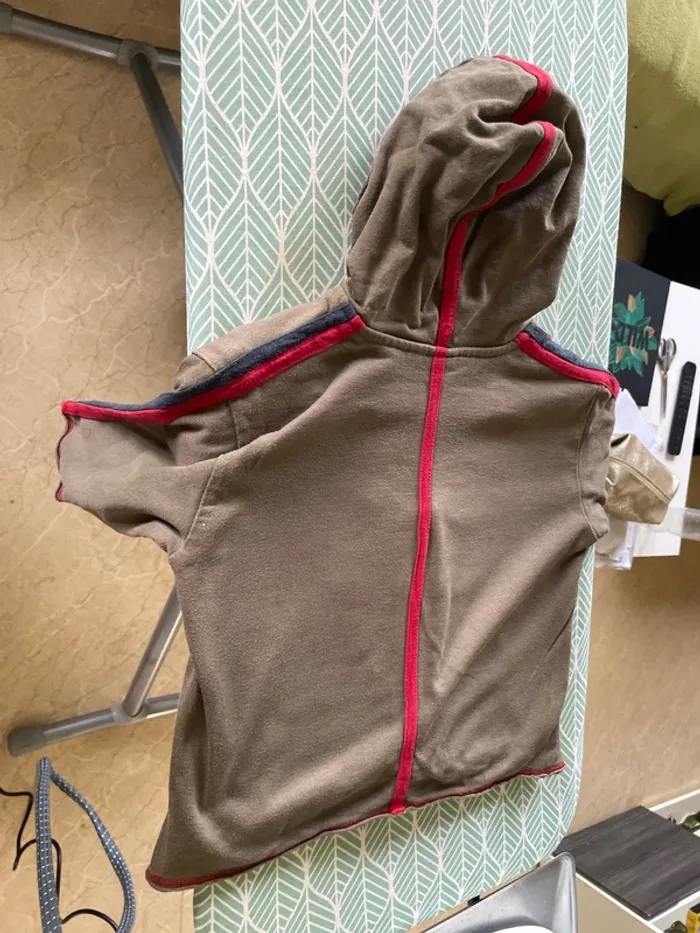 Gilet zippe garcon looney tunes 4 ans - photo numéro 2