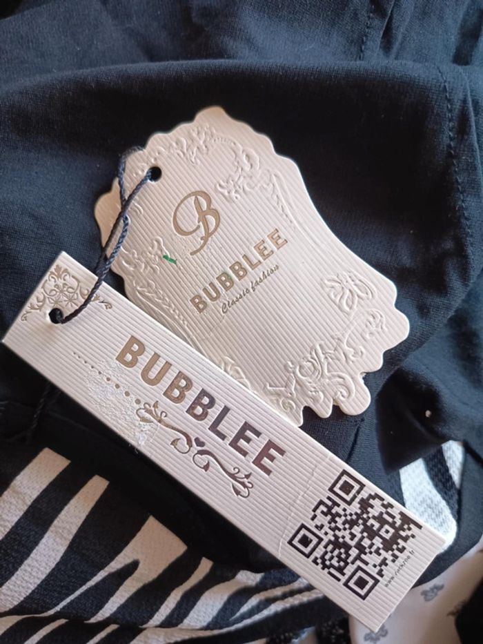 Robe cintrée Marque Bubblee. (A45) - photo numéro 2
