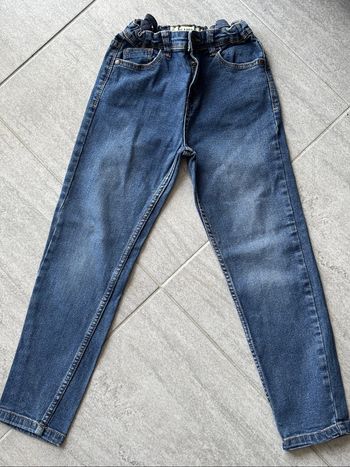 Jean taille 7-8 ans