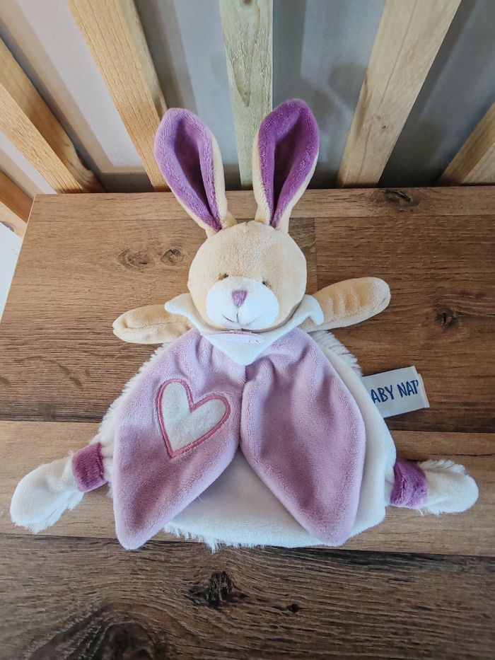 Lapin baby nat lila blanc baby nat
