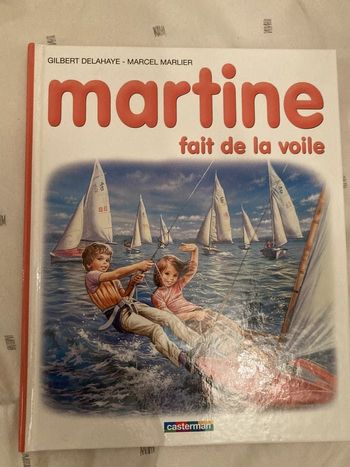 Martine fait de la voile