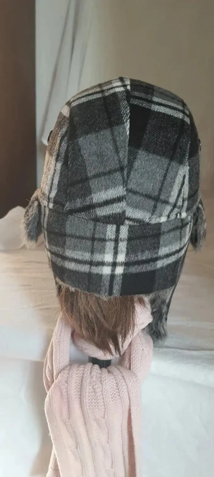 Belle chapka "Freegun" Taille 56 - photo numéro 4