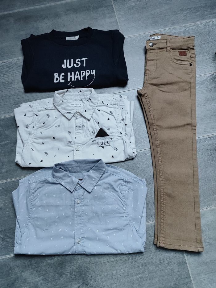 Lot vêtements en 4 ans