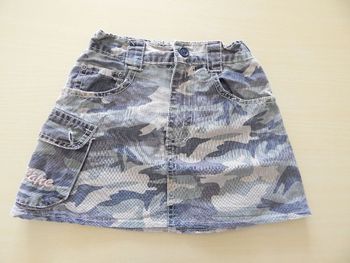Jupe en jean couleur militaire