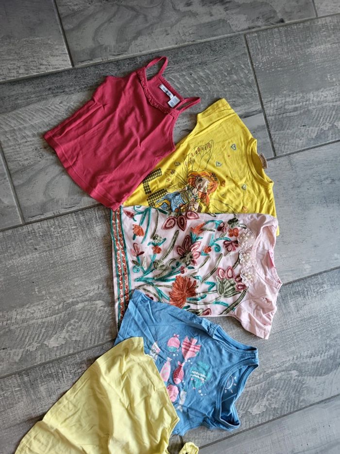 Lot t shirt 2 ans - photo numéro 2
