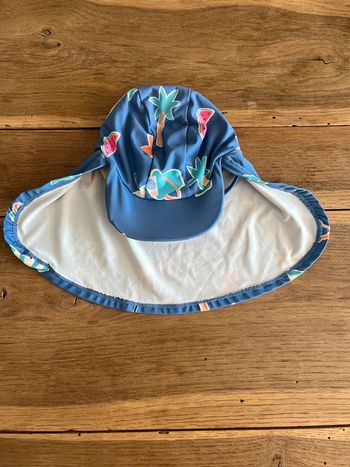 Chapeau/casquette bleue Zara