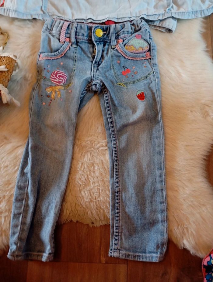 Look fille 3 ans chemise en jean tao + jean h&m - photo numéro 7