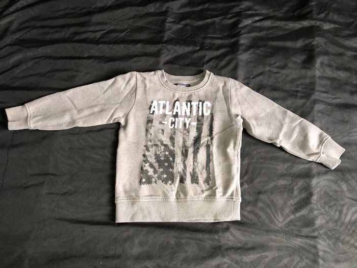 Pull garçon 4 ans - photo numéro 2