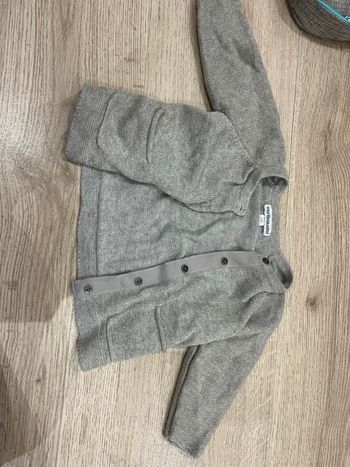 Veste bébé 6/9 mois
