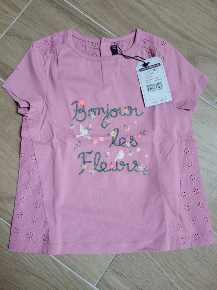 T shirt rose neuf