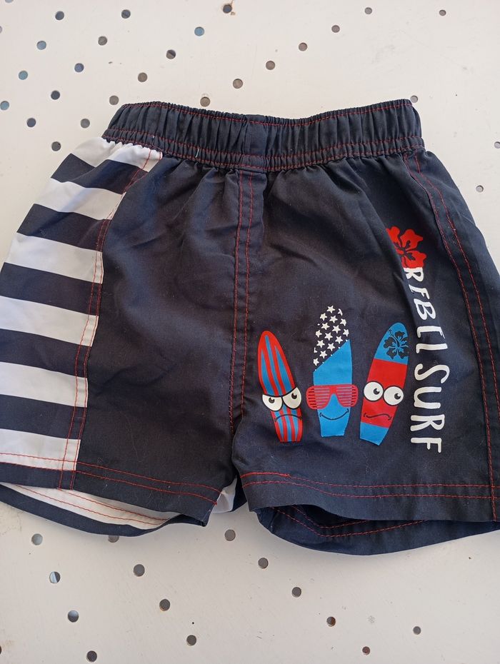 Short de bain 2 ans - photo numéro 2