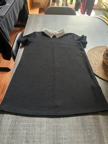 Robe tunique, taille L. Couleur noir, marque Zara trafaluc
