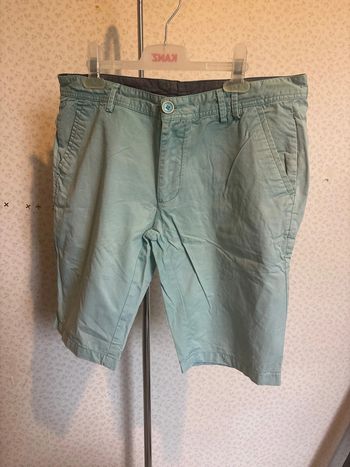 Short taille 42 marque devred