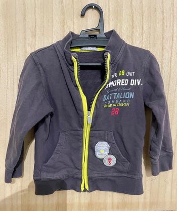 Gilet fermeture éclair et poche 2/3 ans