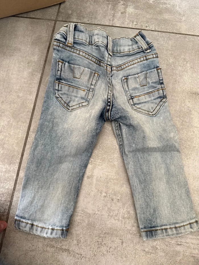 Jean 12 mois - photo numéro 2