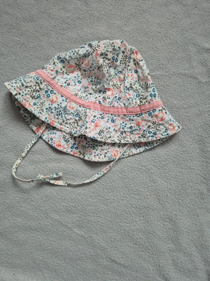 Chapeau bébé taille 50 cm - photo numéro 3