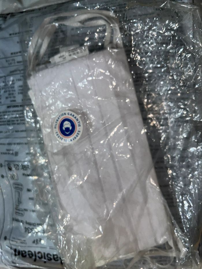 Lot neuf masques + combinaison smms neuf taille 5 basiclean - photo numéro 2