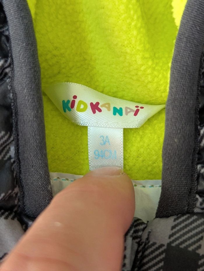 Doudoune à carreaux grise Kid Kanai – Taille 3 ans / 94 cm - photo numéro 4