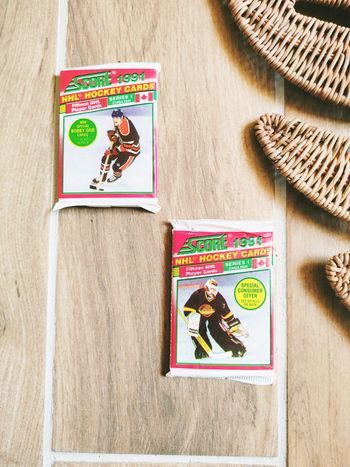 🏒 Lot 2 boosters paquets de cartes de Hockey américain Nhl Score 1991 Made in USA REF2