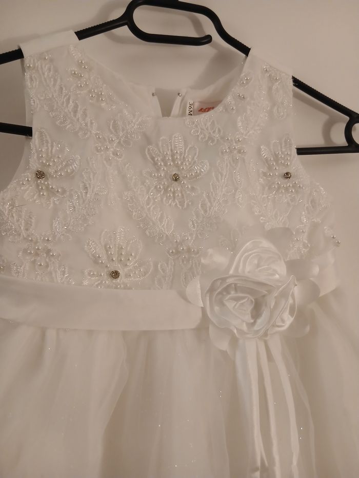 Robe de cérémonie 3 ans - photo numéro 3