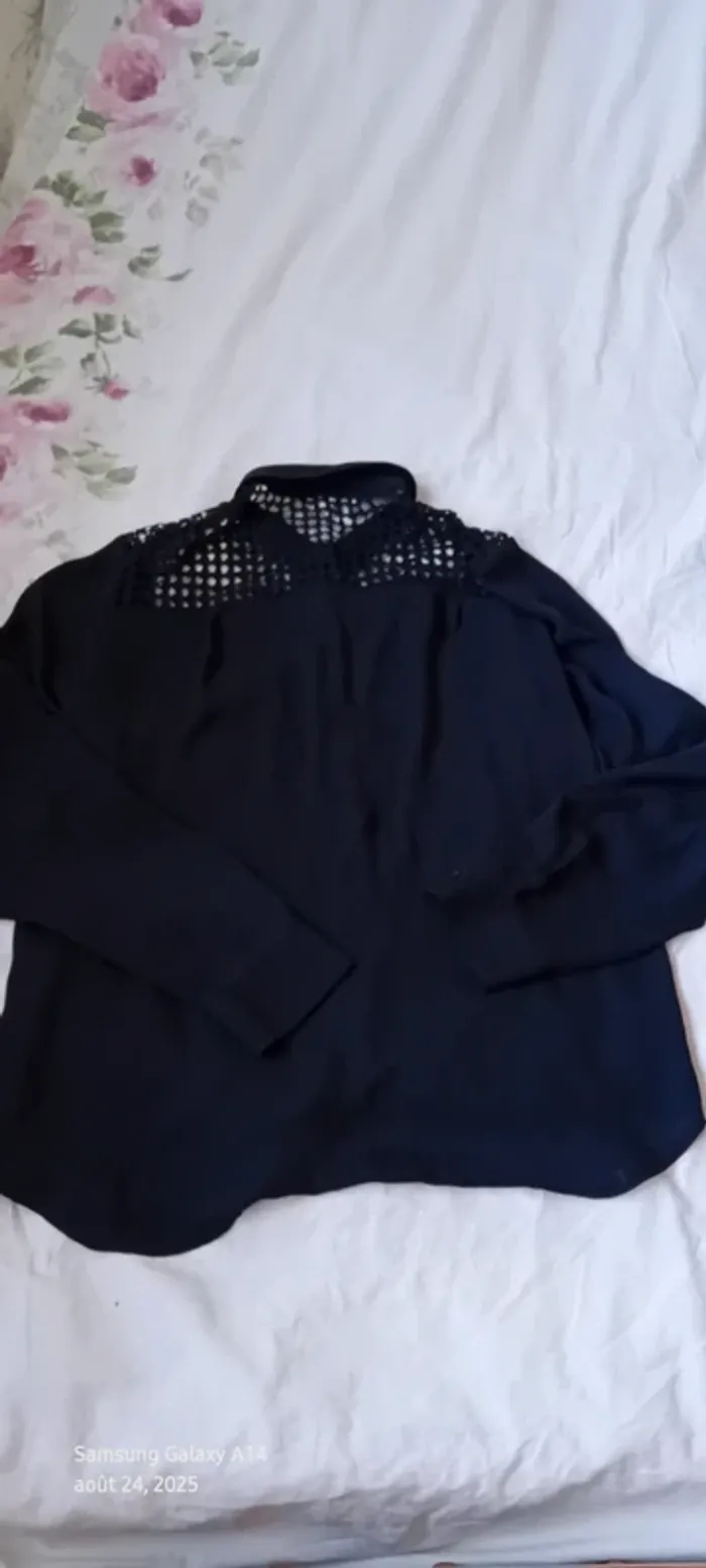 Chemisier noir en voile  haut ajouré motif floral femme 38 koton - photo numéro 16