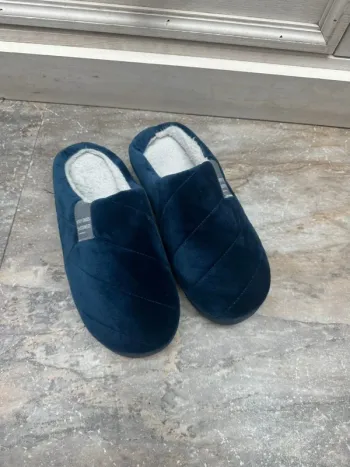 Pantoufles bleu 42