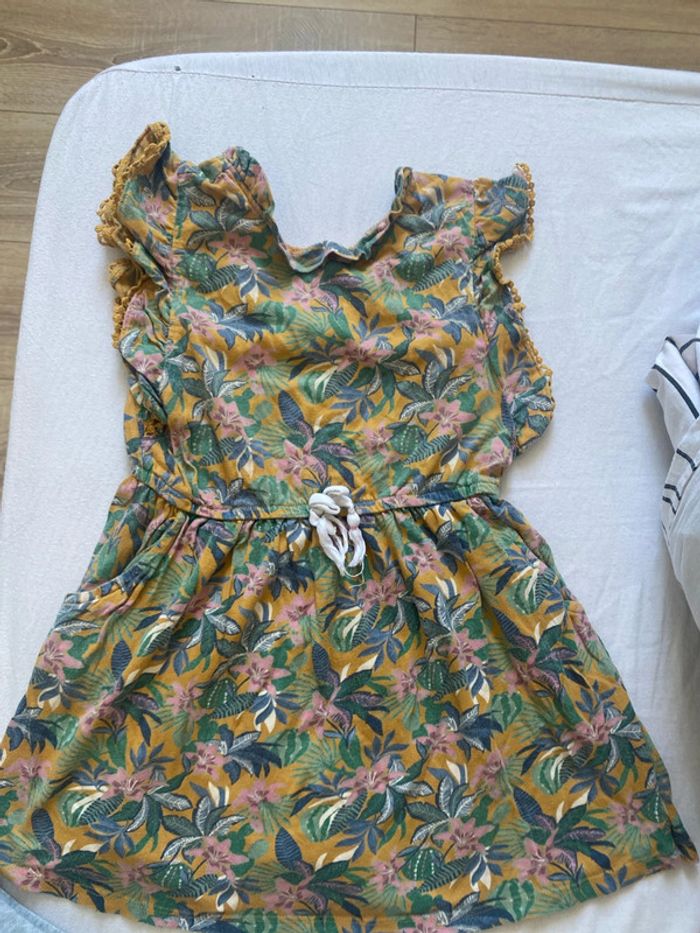 Robe vertbaudet 5 ans - photo numéro 2