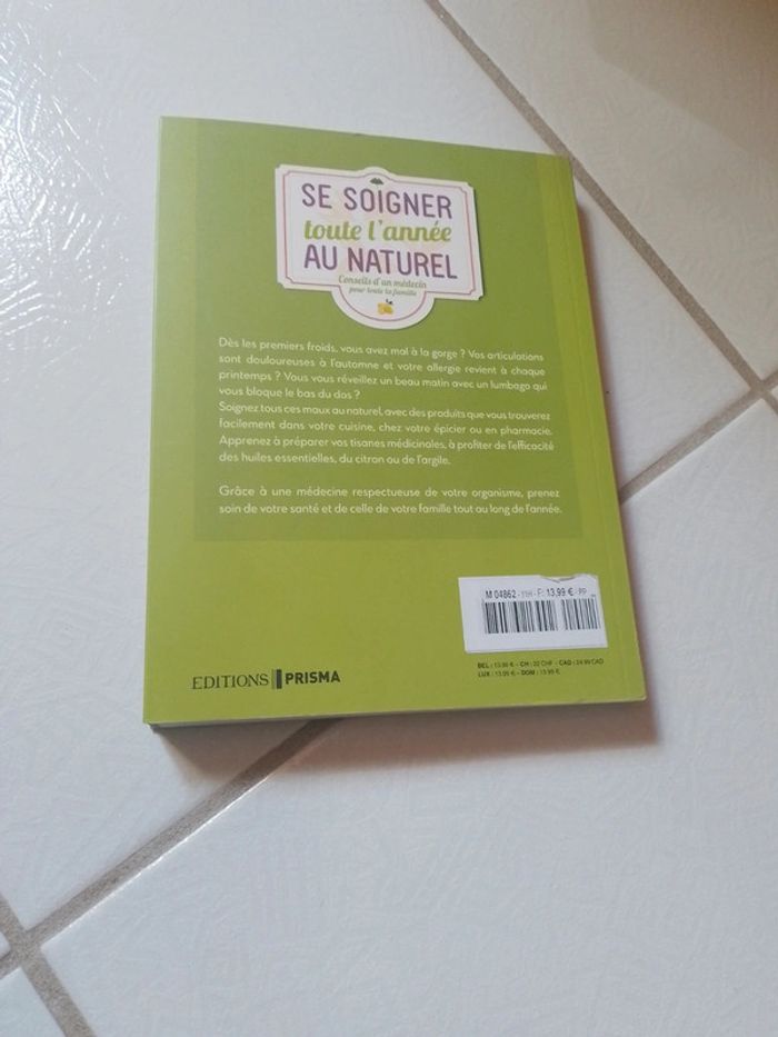 Livre se soigner toute l'année au naturel - photo numéro 2