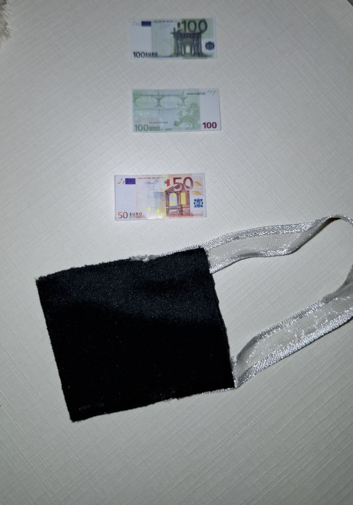 Barbie chic robe cocktail noire et blanche - photo numéro 6