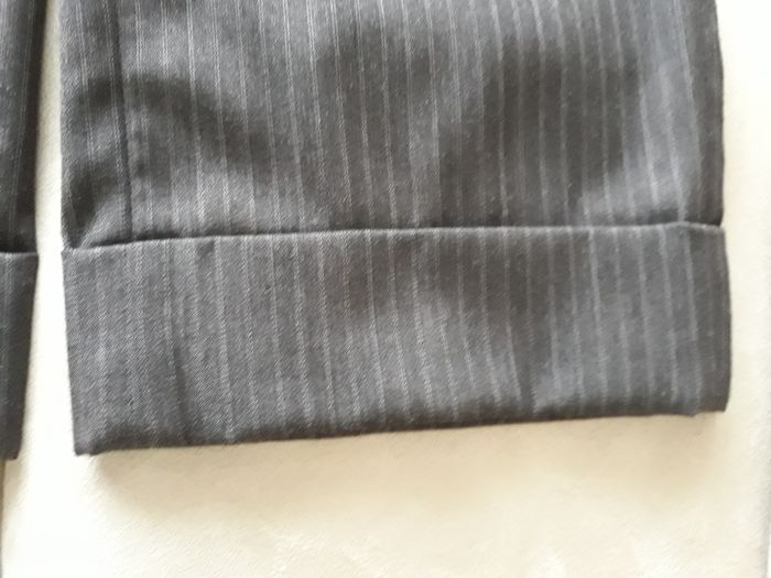 Faby27800 Pantalon pantacourt femme mi-mollet "Camaieu" gris à rayures 2 poches devant 2 fausses po - photo numéro 4