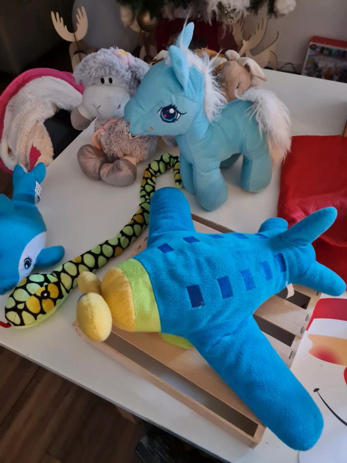 Diverses peluche avion dauphin poney chameau - photo numéro 3