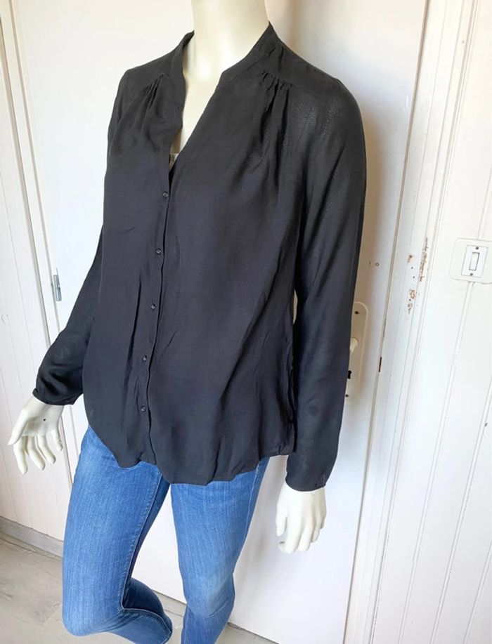 Blouse fluide boutonnée – TEX – Noire classique – Taille 38/M – Excellent état - photo numéro 2